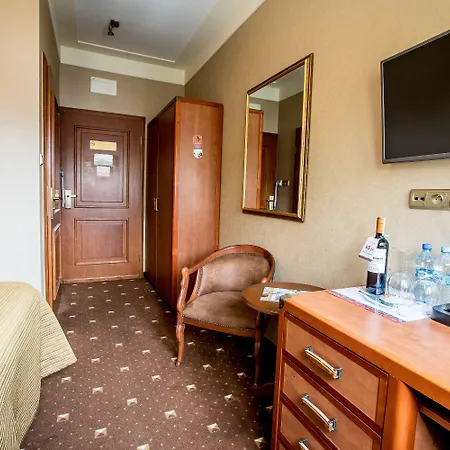Отель Diament Bella Notte Katowice - 3*