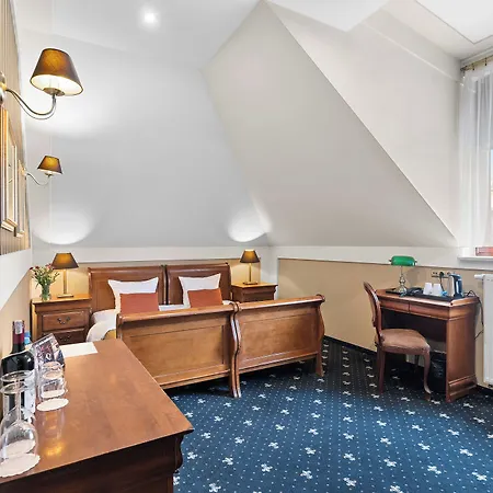 Готель Diament Bella Notte Katowice -