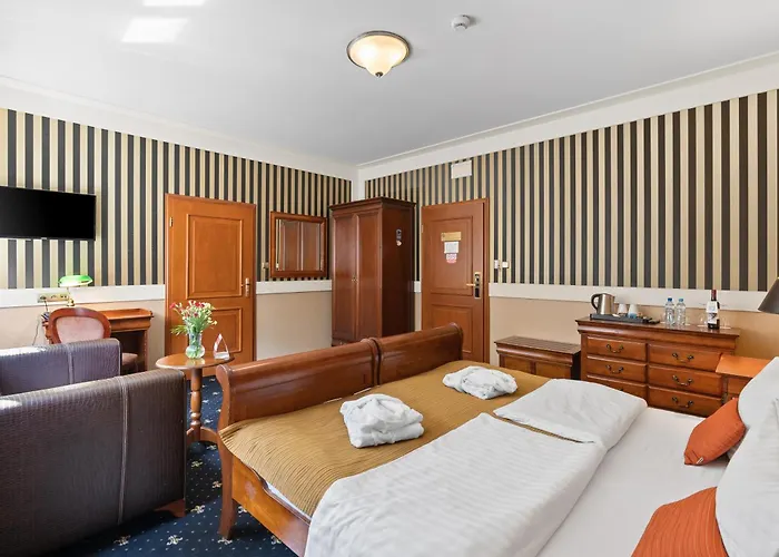 Diament Bella Notte Katowice - 3* שורזוב